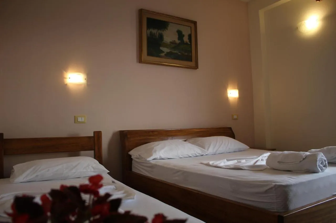 Hotel Princess Jerolda Орикум